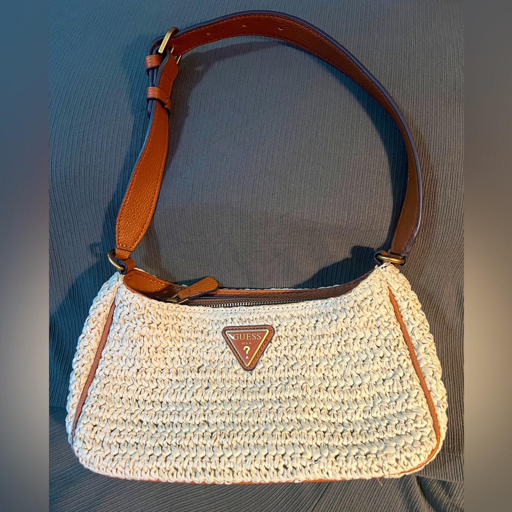 Guess Little Bay straw shoulder bag